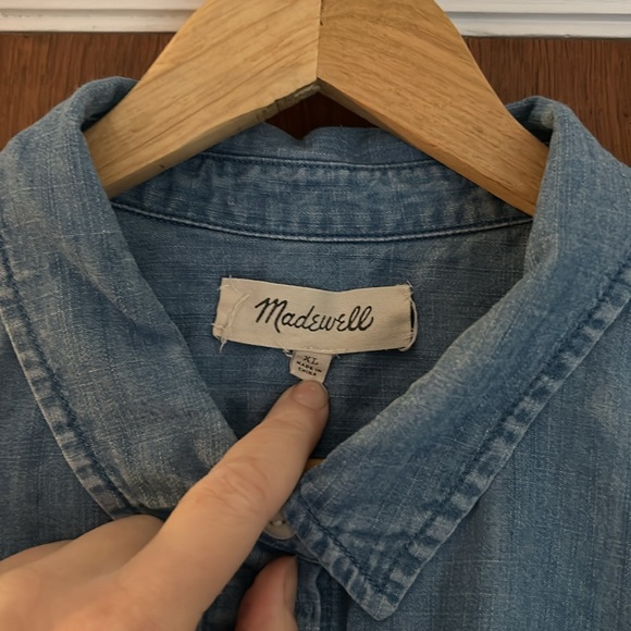 Madewell chambray extra large denim top with front tie - Picture 3 of 4
